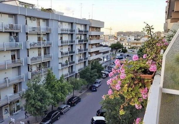 Le Dimore Di Luciana - Suites & Apartments Lecce Buitenkant foto